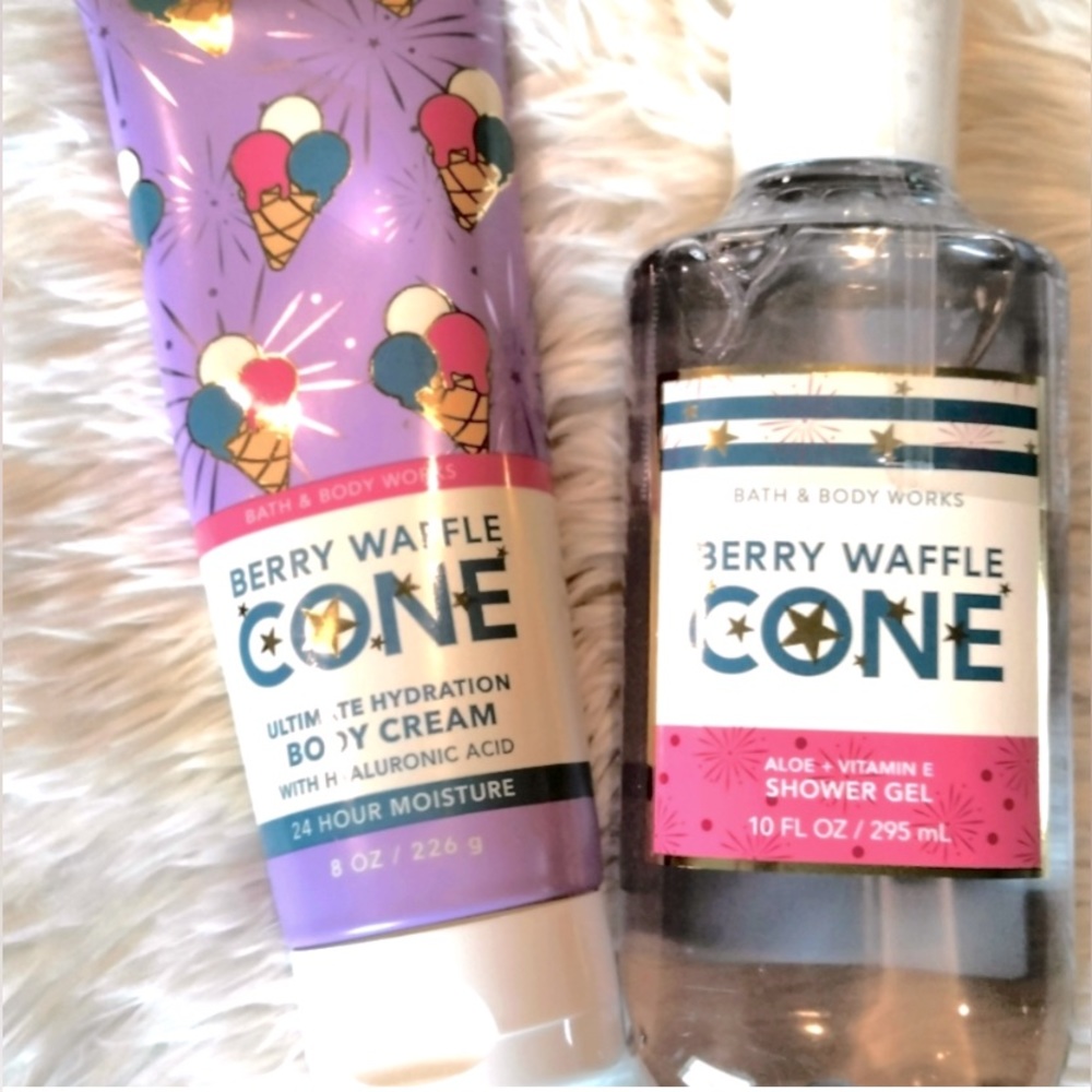 Bath & Body Works Berry Waffle Cone